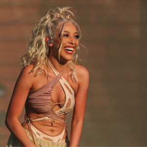 Meet your Posher, Paula